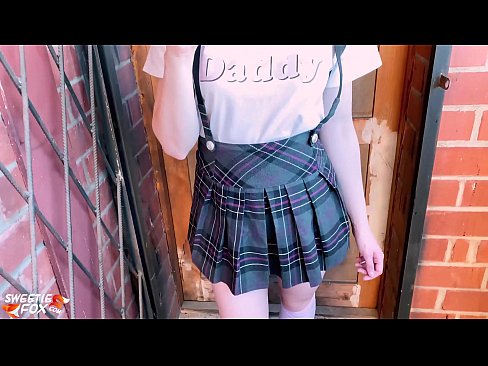 ❤️ Studentessa succhia il suo cazzo profondamente e scopa invece delle lezioni ️❌ Porno fbal it.pornokey.ru ❌️❤